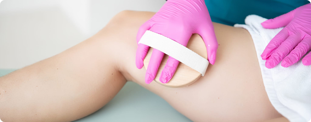 Professional cellulite reduction therapy session